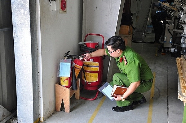 Hải Phòng yêu cầu mỗi hộ kinh doanh phải tự trang bị 1 bình chữa cháy đặt tại gian hàng